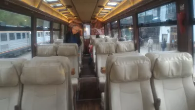 How Is A 1 Day Trip To Machu Picchu, Peru? : Incarail The voyager cabin