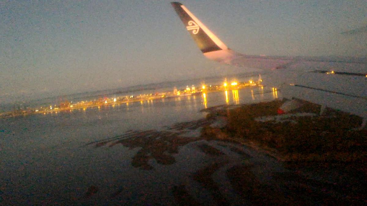 'Video thumbnail for Landing in Brisbane airport'
