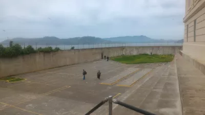 Is it worth to visit AlCatraz? AlCatraz tour review : Outdoor recreation area