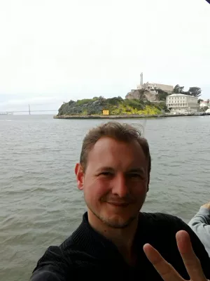 Is it worth to visit AlCatraz? AlCatraz tour review : Arriving at prison island