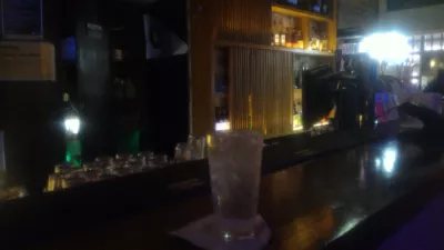 Zábavné zaujímavosti v Aucklande v noci: Frenzi Barcrawl v Aucklande : Vodka-Sprite na 1885britomart