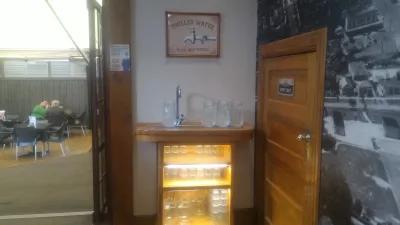 What are the best places to eat in Rotorua? : Complimentary chilled water at Pig&Whistle restaurant
