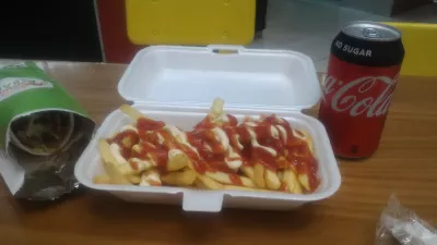 Where to find cheap food in Brisbane? A guide to the best places to eat in Brisbane : $16 Kebab in Queen Street mall