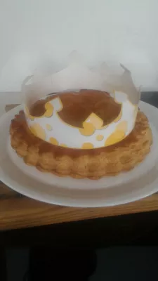 Galette des rois history of frangipane delight : Galette du roi with frangipane filling