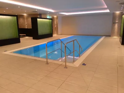 Hotels in düsseldorf - best hotel deals with loyalty program : Underground pool in Radisson Blu Scandinavia