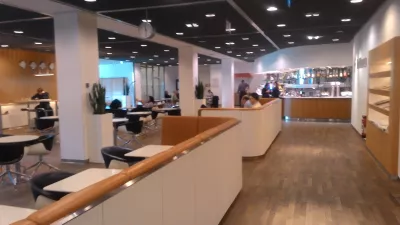 Как Быстрее Получить Статус Star Alliance Gold? : Lufthansa Senator lounge в аэропорту Мюнхена