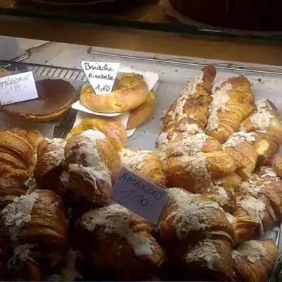 Our Instagram best nine travel 2019, and how to get yours? : French pastries for breakfast in Strasbourg, France
