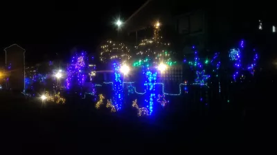 Cheap and free things to do in Rotorua : Christmas lights in May in Rotorua