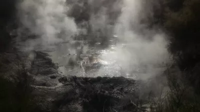 Cosas baratas y gratuitas para hacer en Rotorua. : Piscina de barro cerca del paraíso termal de Wai-O-Tapu