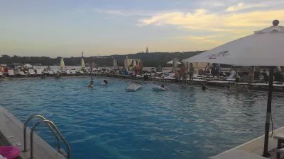 Kiev beach club and Kiev nightlife in summer : Sunset on Olmeca plage large swimming pool