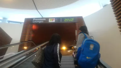 Bandara StarAlliance Lisbon, TAP, lounge premium maskapai Portugal : Akses bisnis bandara Lisbon