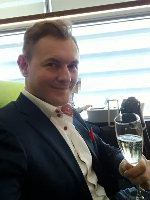 StarAlliance Lisabon letiště TAP Portugalsko letecké společnosti premium salonek : Těšit se na sklenku prosecco v salonku před zahájením světového turné