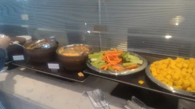 How is the United club lounge in Orlando? : Fresh vegetables and cheese