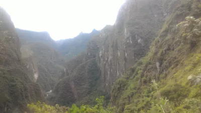 ¿Cómo Es Un Viaje De 1 Día A Machu Picchu, Perú? : Montañas alrededor de Machu Picchu