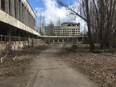 Pripyat day tour - visite de la ville abandonnée de la catastrophe nucléaire de Tchernobyl : Le plus grand hôtel en ville