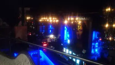 What makes the Pub crawl Panama one of the best? : Zaza lounge in Panama old town