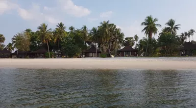 Férias de Tailândia parte cinco: chegada em Koh Mook resort em ilhas Trang : Impressionante Koh Mook bangalôs resort de praia