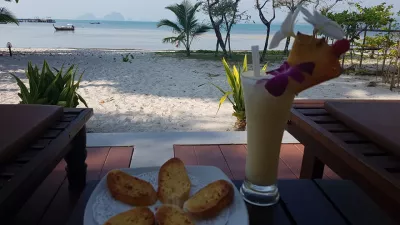 Thailand holidays part five : arrival in Koh Mook resort on Trang islands : Aperitif on Koh Mook beach resort