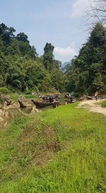 タイの休日：第4部、カオソクとトラン : 私たちを待っている帰りのボート