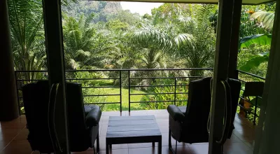 Vacances en Thaïlande: quatrième partie, Khao Sok et Trang : Vue magnifique sur la terrasse