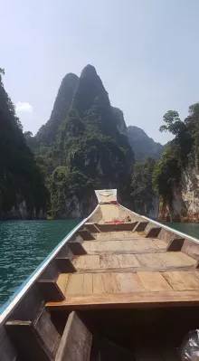 Thailand holiday : part four, Khao Sok and Trang : Installation on the boat