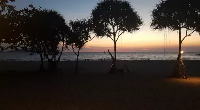 Feriado tailandês parte sete: Koh Kradan, Morakot - caverna de esmeralda : Pôr do sol na praia de Ko Mook