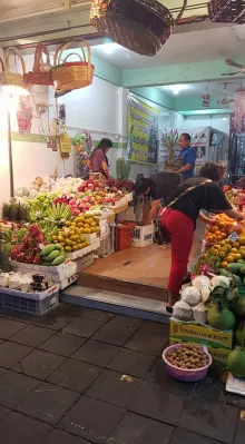 Ταϊλάνδη διακοπές: 3η μέρα, κέντρο Μπανγκόκ : Κινούμενο νυχτερινό κατάστημα