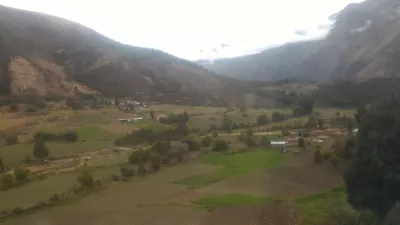 Alt Om En 1 Dages Tur På Vinicunca Regnbue Bjerg, Peru : Bjergudsigt på vej tilbage