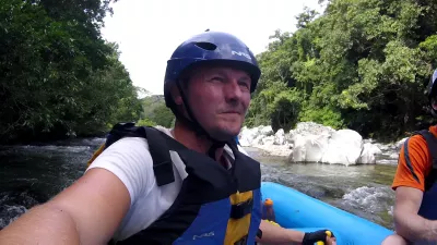 White water rafting adventure on Mamoni river Panama : Whitewater rafting adventures