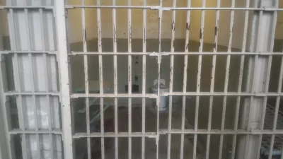 Is it worth to visit AlCatraz? AlCatraz tour review : An empty prison cell