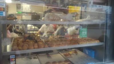 Where is the best chinese food in Chinatown San Francisco? : Looking at the best Dim Sum San Francisco at Good Mong Kok Bakery