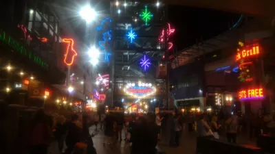 Walking on the best parts of Las Vegas strip up to the neon museum : Fremont street experience entrance