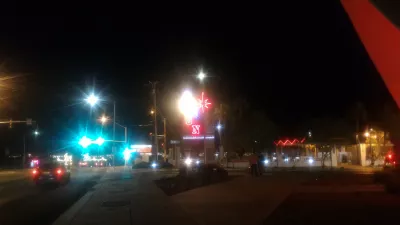Marcher sur les meilleurs quartiers du Strip de Las Vegas jusqu'au musée des néons : Arriver au musée du néon à pied