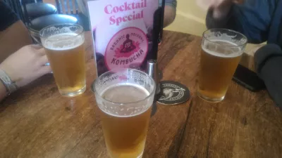 What are the best places to eat in Rotorua? : Having beers at Pig&Whistle