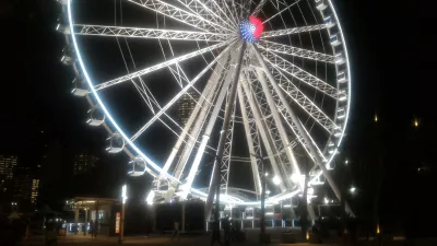 Des choses uniques et pas chères à faire à Brisbane pour ne jamais s'ennuyer à Brisbane! : La roue de Brisbane la nuit