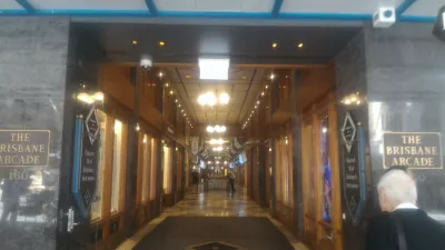 Paano ang libreng paglakad sa Brisbane? : Brisbane Arcade entrance