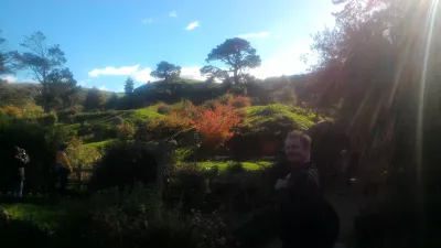 Hobbiton movie set tour, a visit of the hobbit village in New Zealand : Going on an adventure at the Hobbiton movie set