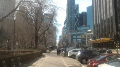 New York Central park free walking tour : Walking back home in Manhattan
