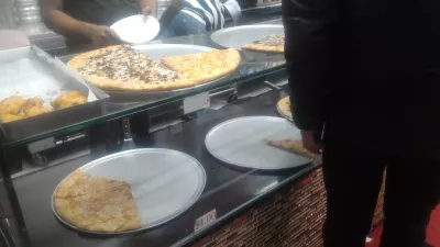 NYC suur keskne tasuta ringreis : 1 dollari pizza viil