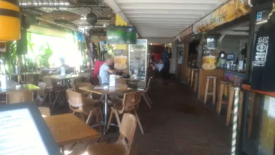 Papeete's municipal market, a walk in Tahitian pearls paradise : Bora Bora lounge main room