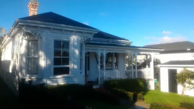 What are the best places to stay in Auckland New Zealand? : AirBNB in a typical house in Ponsonby, Auckland, New Zealand