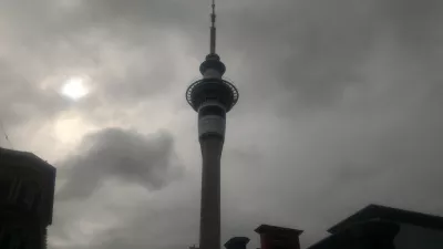 ¿Cuáles son las opciones de transporte público de Auckland? : Auckland SkyTower