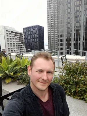 Hvordan er San Francisco hemmeligheder, skandaler og scoundrels gratis vandretur? : Selfie fra en skjult terrasse