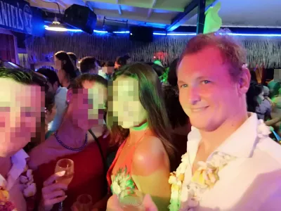 Tahiti nightlife, what to do in Tahiti at night? : Partying in Tahiti with friends