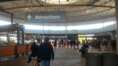 A day in Universal Studios Islands of Adventure : Ticketing area