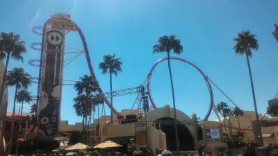 یک روز در Universal Studios Orlando چگونه است؟ : نزدیک شدن به هالیوود Rip Ride Rockit