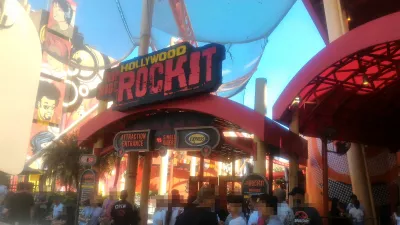 How is a day at Universal Studios Orlando? : Hollywood Rip Ride Rockit entrance