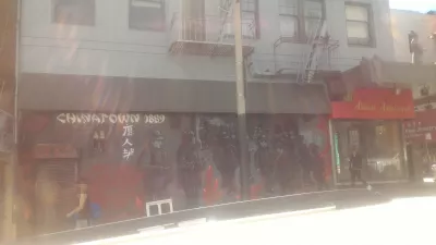 The best walking San Francisco city tour! : Wall painting in Chinatown