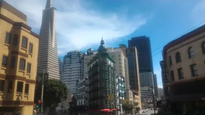 The best walking San Francisco city tour! : Building where Harrison Ford was working as a carpenter