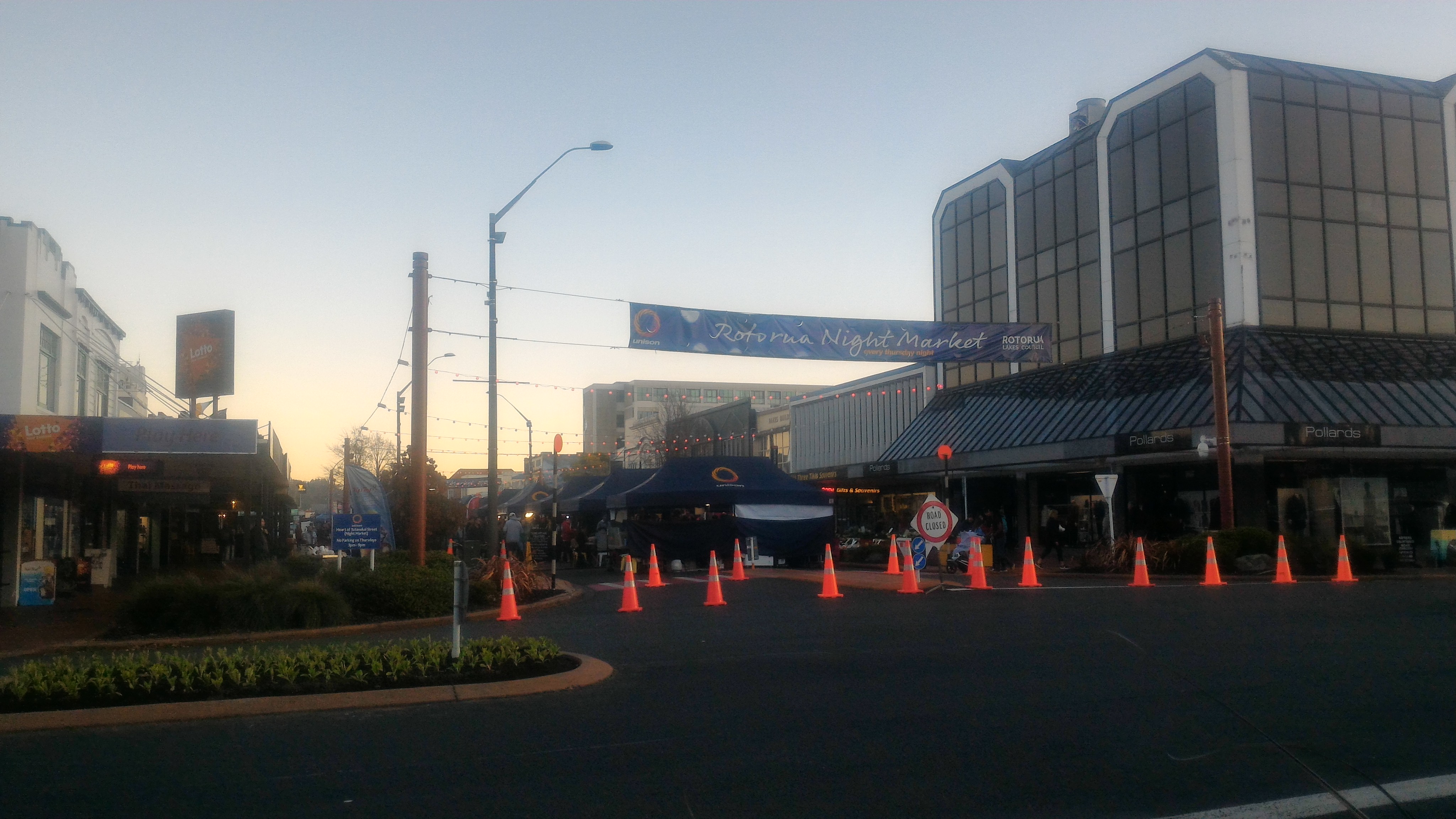 What are the best places to eat in Rotorua?